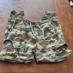Camouflage jogger Pants size s